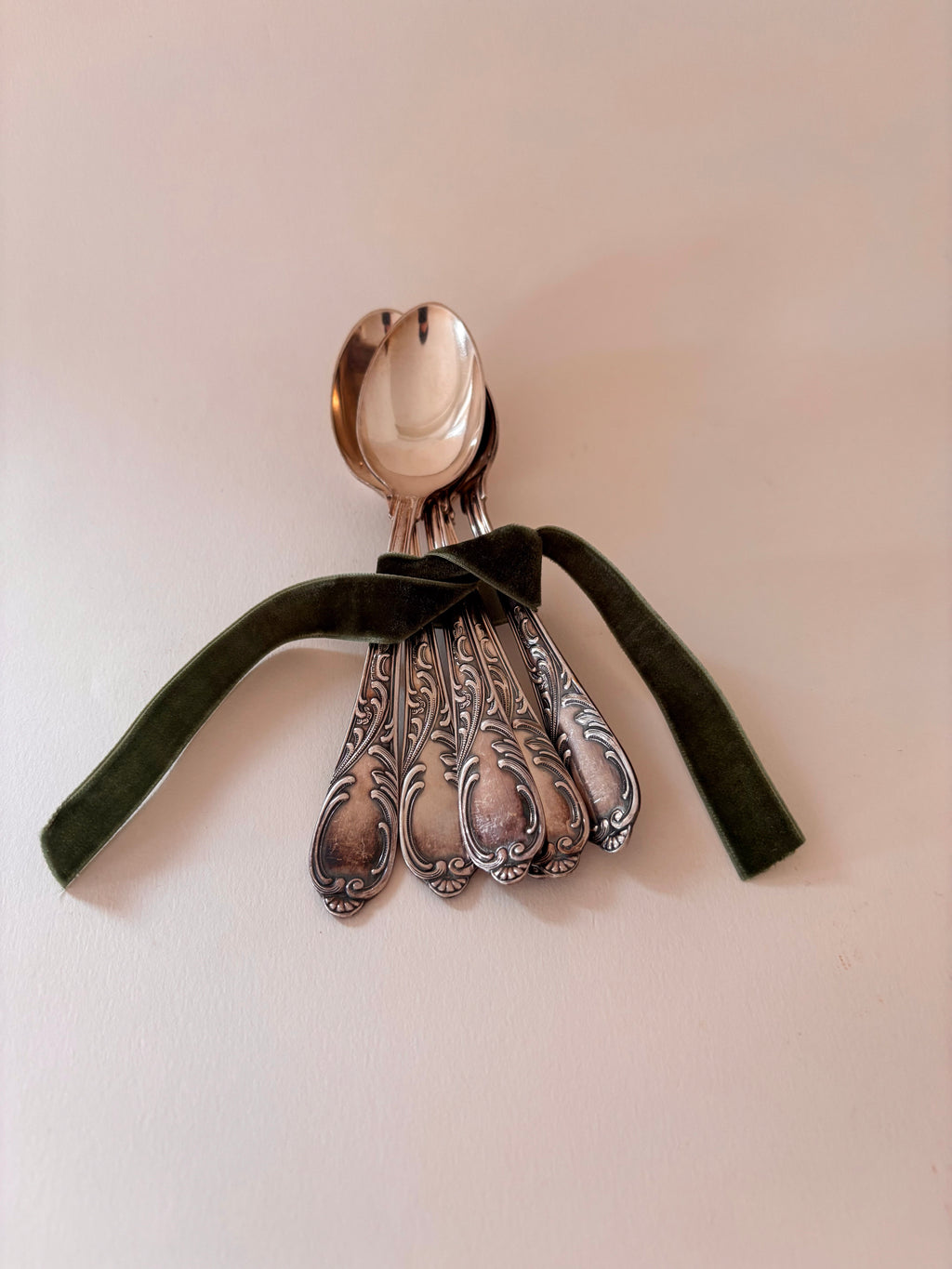 pack of vintage teaspoons 