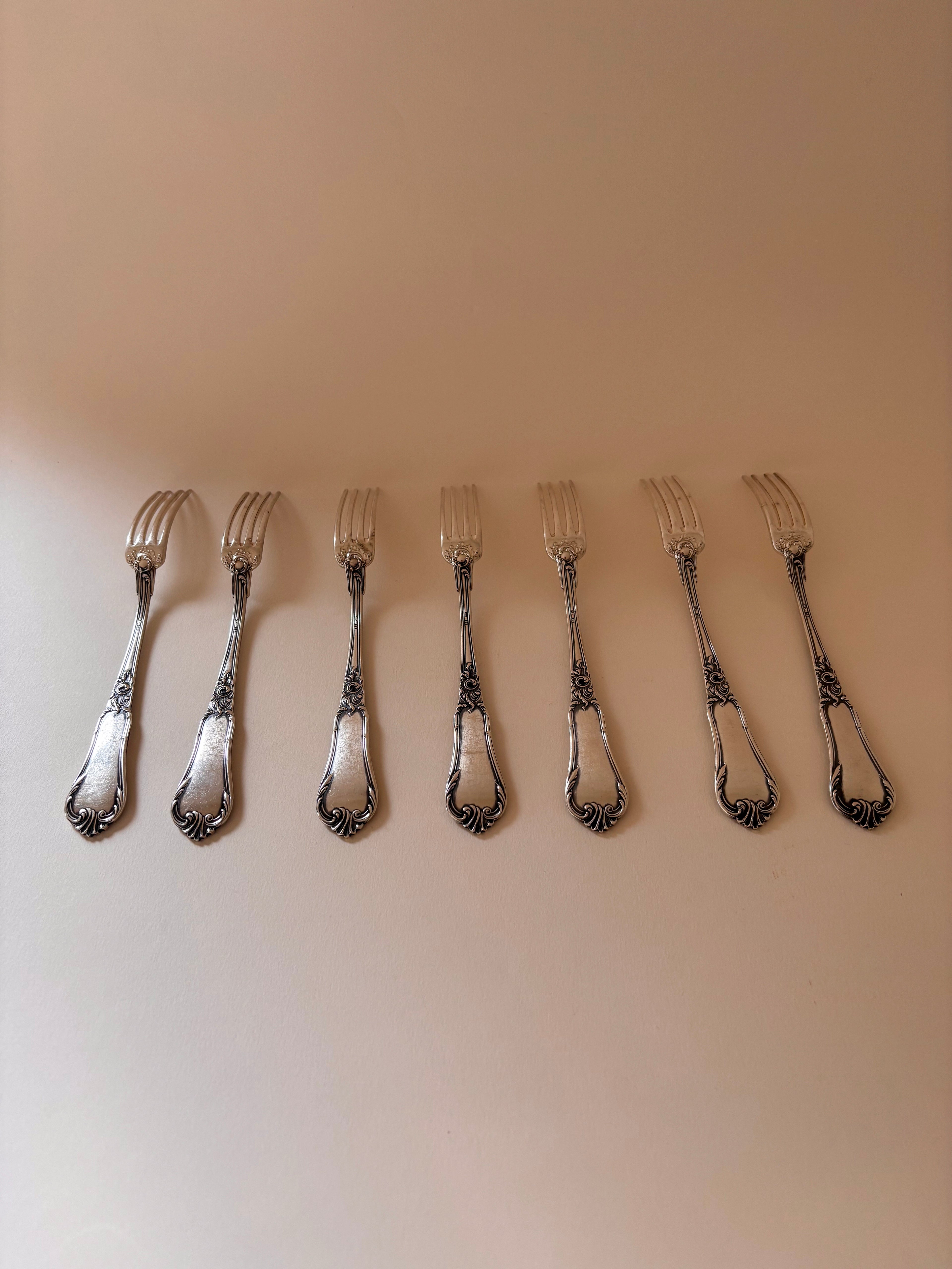 pack of 7 forks back side
