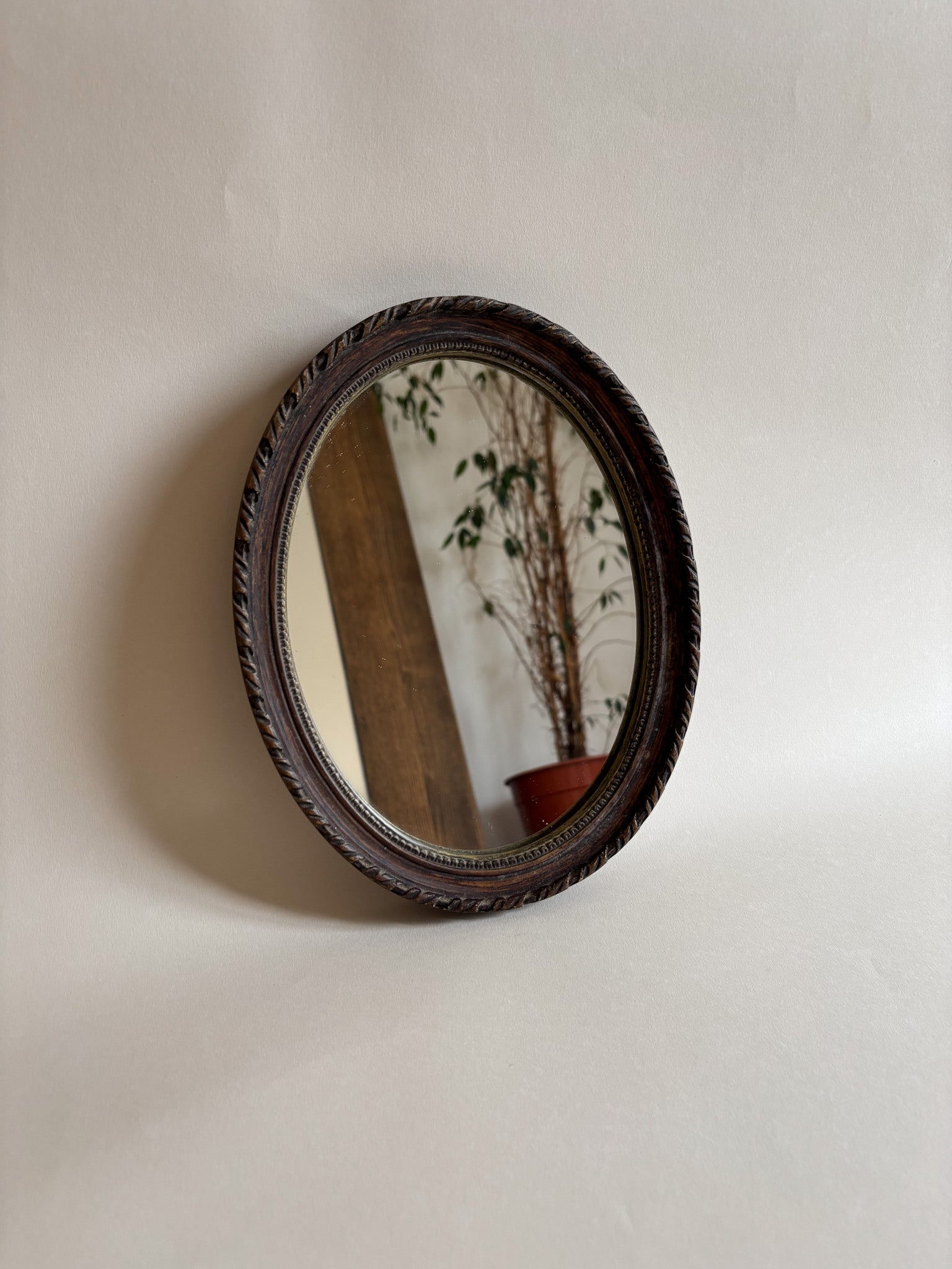 Vintage Oval Wall Mirror