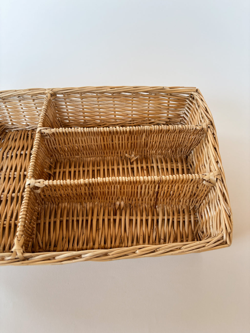 Vintage Handwoven Wicker Cutlery Organizer 2