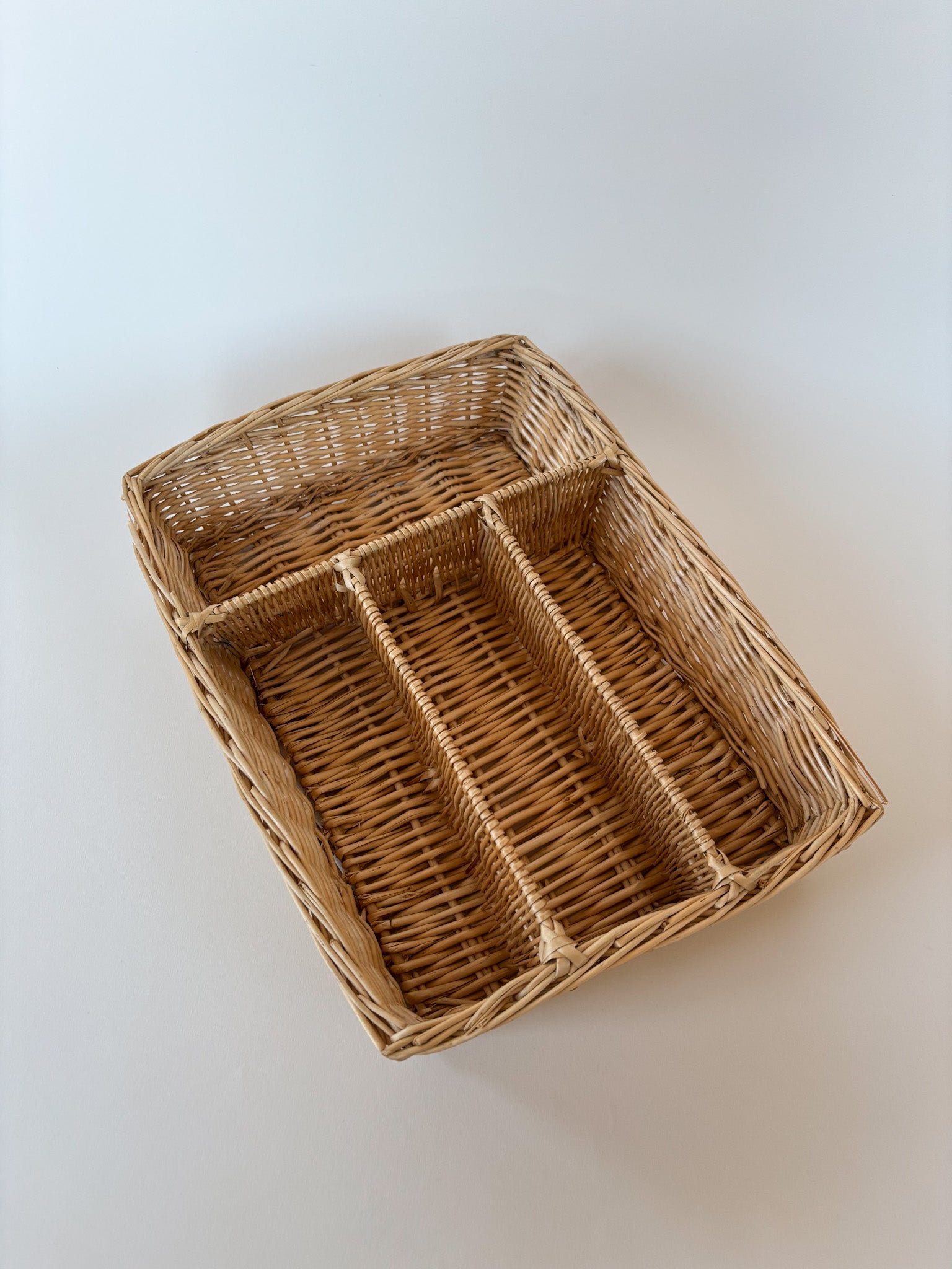 Vintage Handwoven Wicker Cutlery Organizer 2