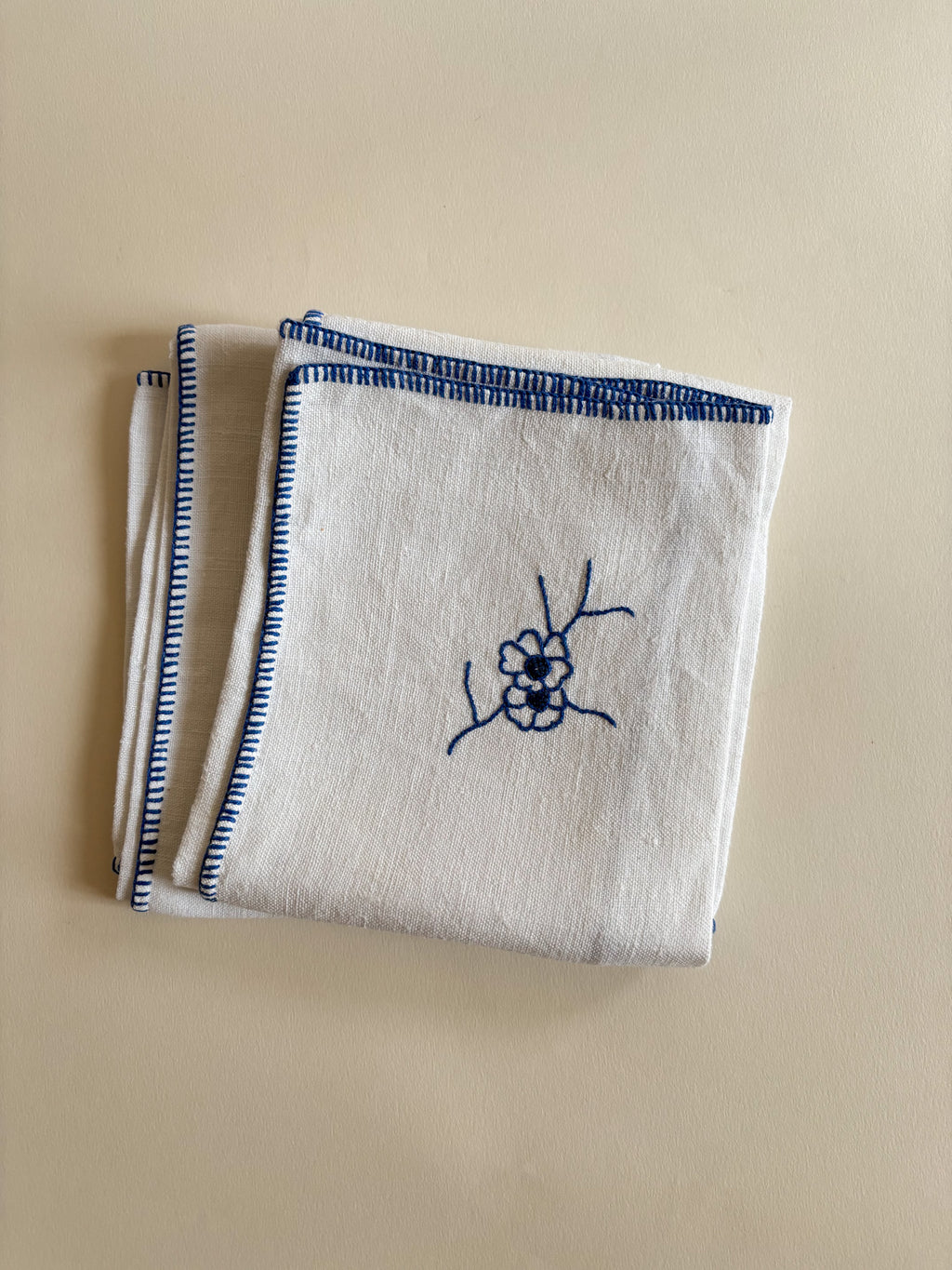 Set of Six Vintage Napkin with Hand Embroidery
