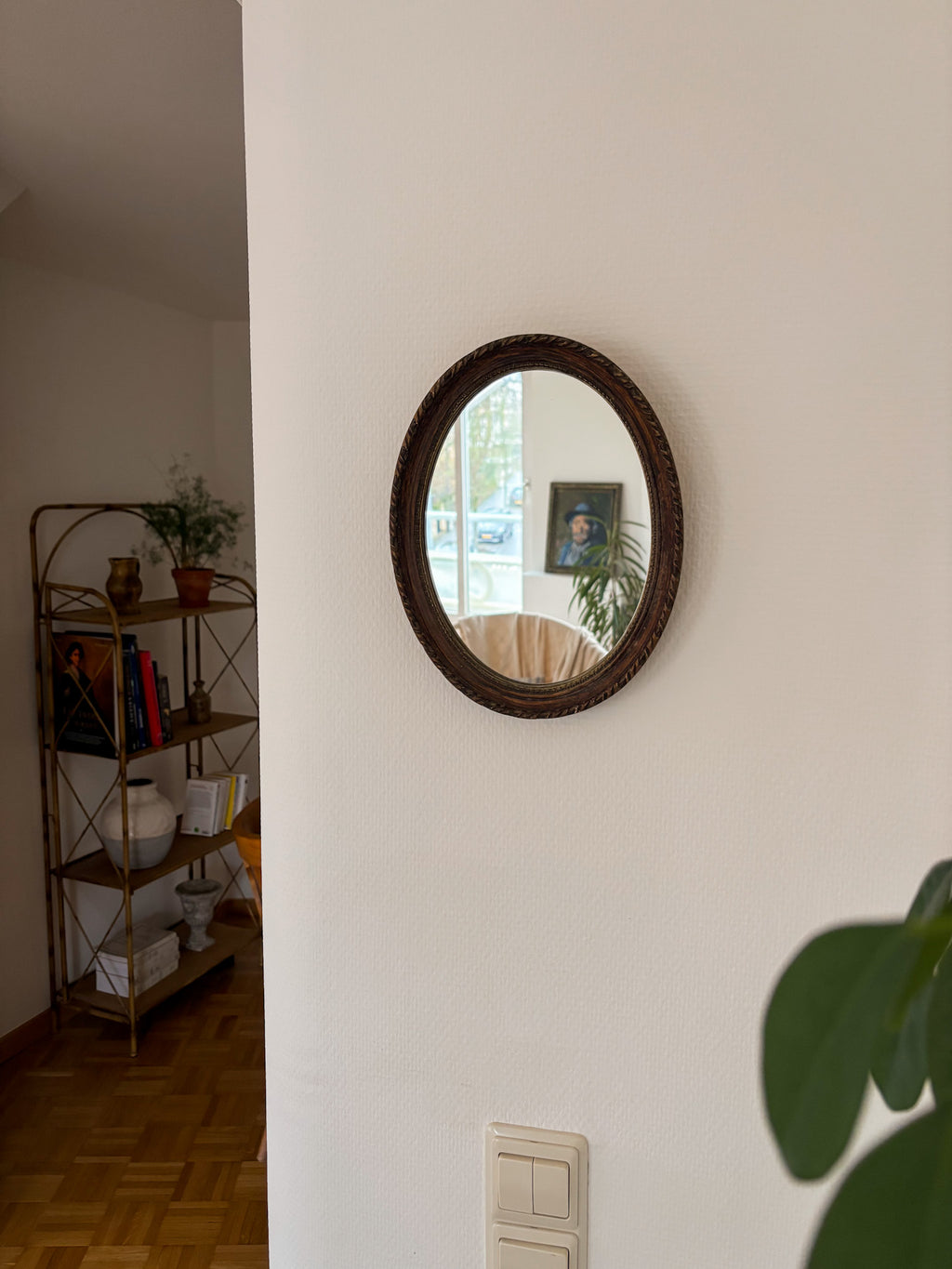 Vintage Oval Wall Mirror