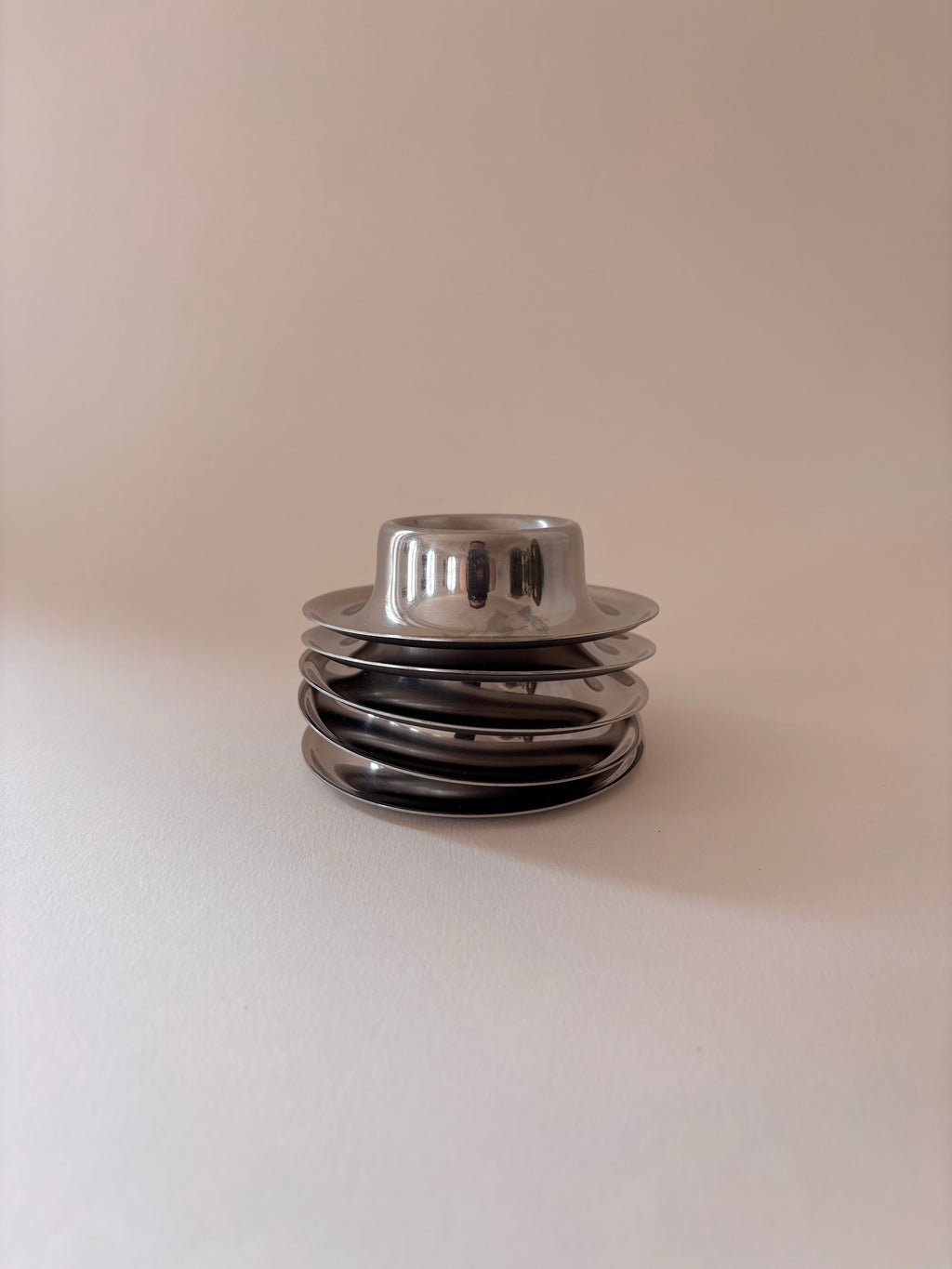 Set of 5 Vintage Stainless Steel Egg Cups stackable 